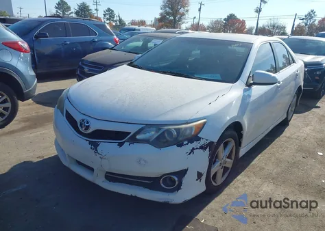 2012 Toyota Camry Se z USA, uszkodzony, nr VIN 4T1BF1FK3CU105050